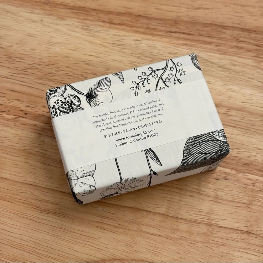 FORMULARY 55 Vintage Peony Soap